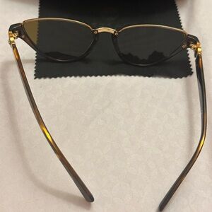 Cat-eyes sunglasses,,so chic 55 mm.